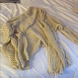 Brandy Melville sweater